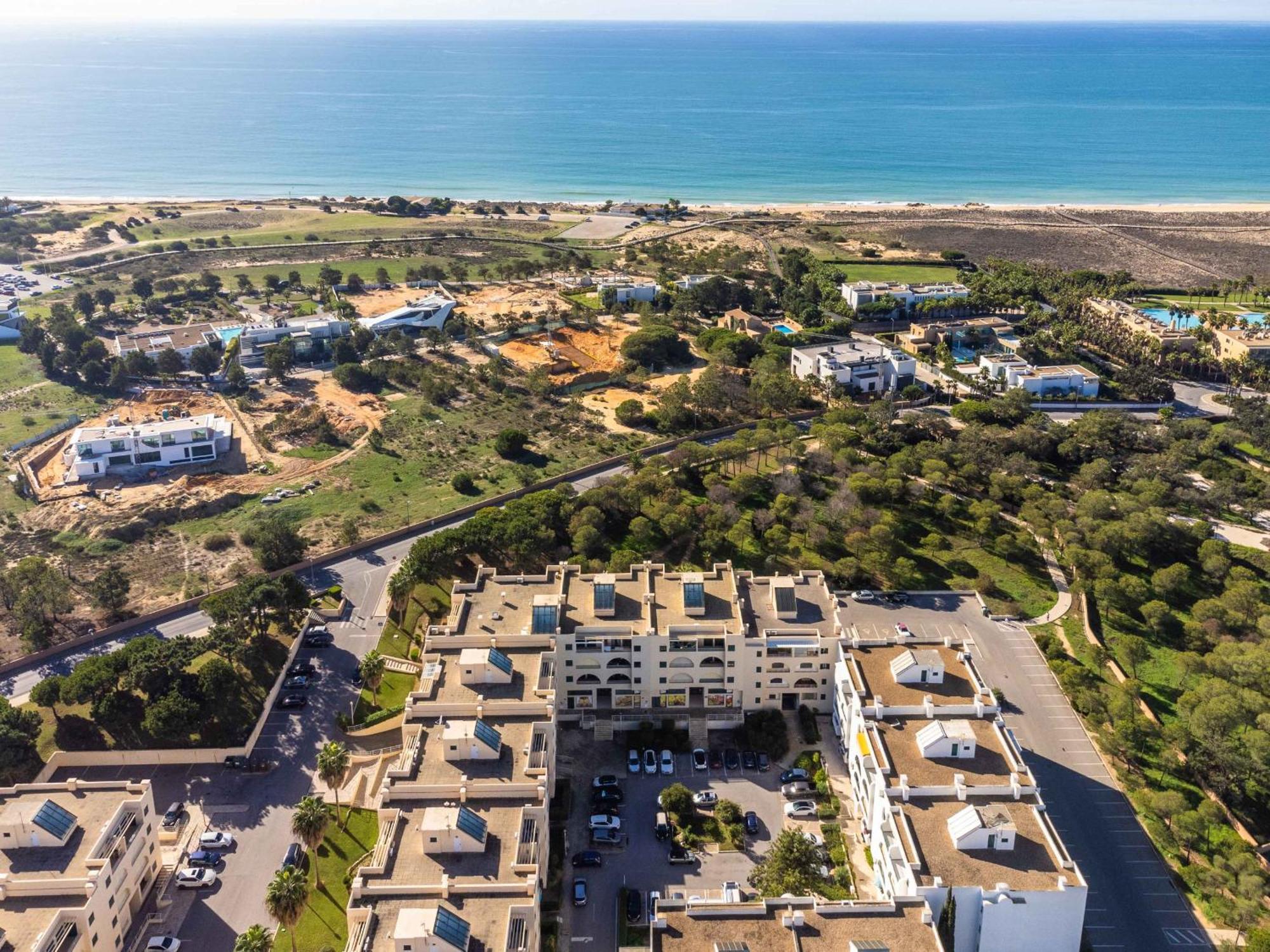 Salgados 1 Bedroom Apartment - 500M From The Beach Guia  Esterno foto